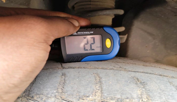 2019 Renault Kwid CLIMBER 1.0 AMT (O), Petrol, Automatic, 61,145 km, tyre