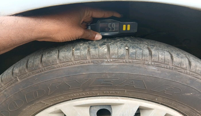 2024 Maruti Dzire VXI, Petrol, Manual, 18,172 km, tyre