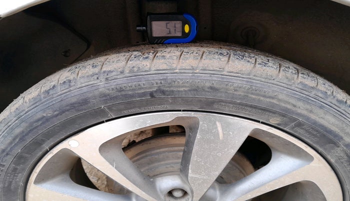 2014 Hyundai Elite i20 ASTA 1.4 CRDI, Diesel, Manual, 1,43,933 km, tyre