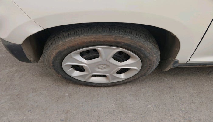 2021 Maruti S PRESSO VXI CNG, Petrol, Manual, 73,043 km, tyre