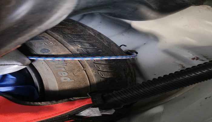 2021 Maruti S PRESSO VXI CNG, Petrol, Manual, 73,043 km, tyre