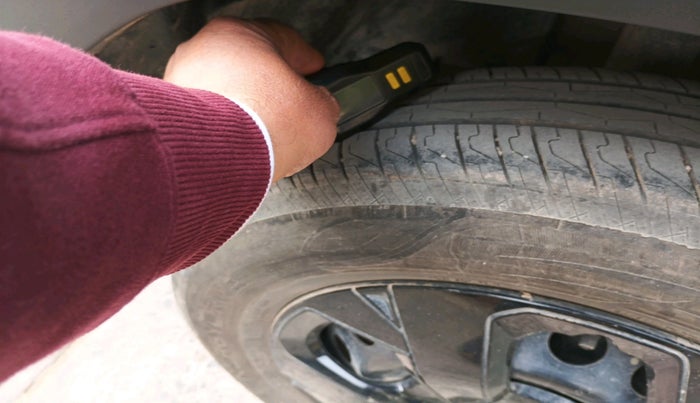 2024 Tata PUNCH ADVENTURE MT CNG , Petrol, Manual, 8,643 km, tyre