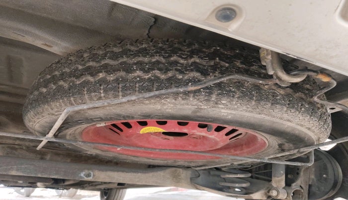 2020 Renault TRIBER RXZ, Petrol, Manual, 69,932 km, tyre