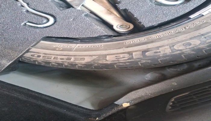 2017 Honda WR-V 1.5L I-DTEC VX MT, Diesel, Manual, 81,762 km, tyre