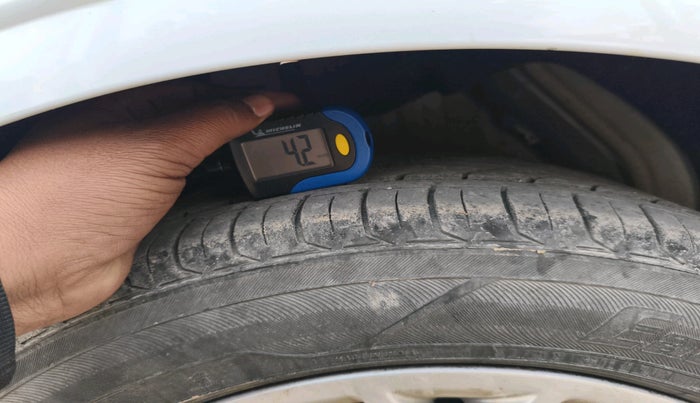 2015 Audi A3 40 TFSI PREMIUM, Petrol, Automatic, 60,307 km, tyre