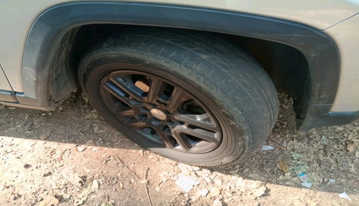 2018 Jeep Compass LIMITED 2.0 DIESEL 4X4, Diesel, Manual, 1,39,247 km, tyre