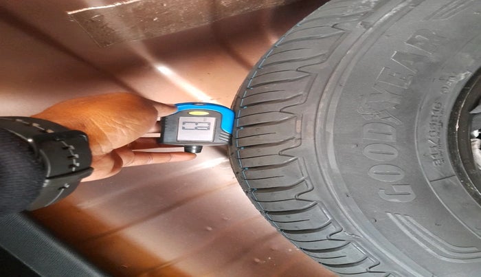 2024 Tata Curvv Accomplished S 1.2 Petrol 7DCA, Petrol, Automatic, 6,748 km, tyre