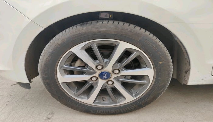 2021 Ford New Figo TITANIUM PLUS 1.2 PETROL AT, Petrol, Automatic, 42,149 km, tyre