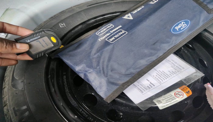 2021 Ford New Figo TITANIUM PLUS 1.2 PETROL AT, Petrol, Automatic, 42,149 km, tyre