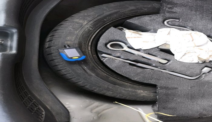 2017 Honda WR-V 1.5L I-DTEC S MT, Diesel, Manual, 1,46,900 km, tyre