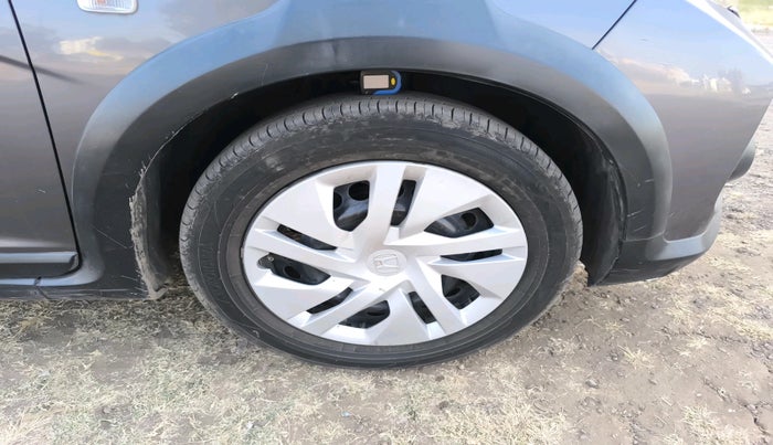 2017 Honda WR-V 1.5L I-DTEC S MT, Diesel, Manual, 1,46,900 km, tyre