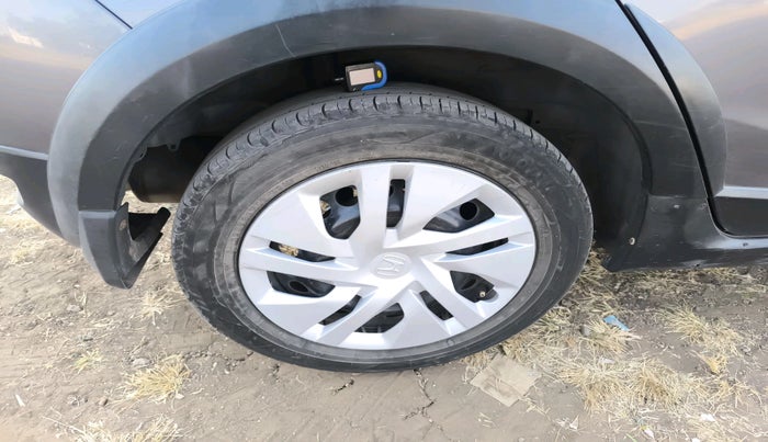 2017 Honda WR-V 1.5L I-DTEC S MT, Diesel, Manual, 1,46,900 km, tyre