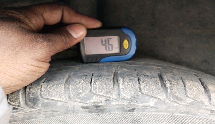 2017 Honda WR-V 1.5L I-DTEC VX MT, Diesel, Manual, 1,75,444 km, tyre