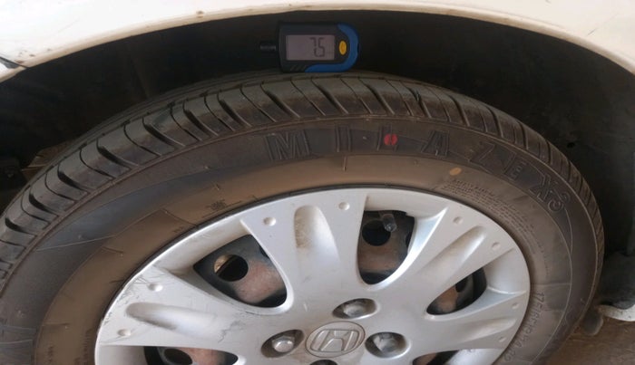 2016 Honda Amaze 1.2L I-VTEC S, Petrol, Manual, 1,09,274 km, tyre