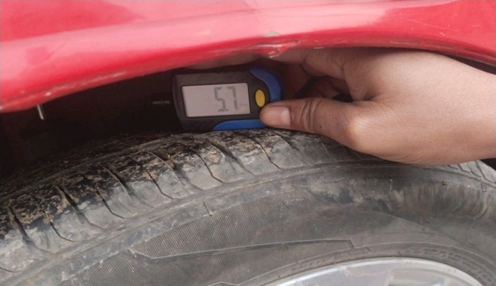 2015 Maruti Swift ZXI, Petrol, Manual, 93,073 km, tyre