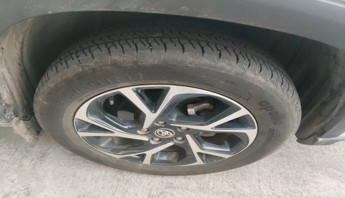 2023 Toyota URBAN CRUISER HYRYDER G HYBRID, Hybrid, Automatic, 65,453 km, tyre