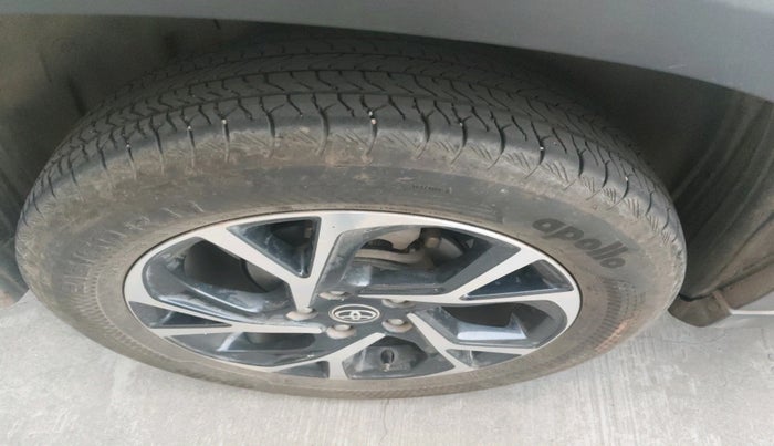 2023 Toyota URBAN CRUISER HYRYDER G HYBRID, Hybrid, Automatic, 65,453 km, tyre