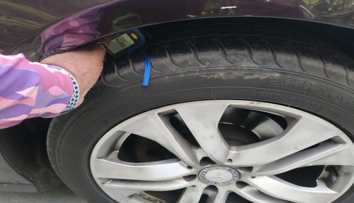 2012 Mercedes Benz E Class E 220 CDI avantgarde, Diesel, Automatic, 77,214 km, tyre