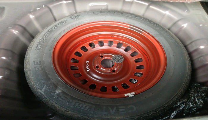 2022 Renault Kiger RXZ MT, Petrol, Manual, 35,416 km, tyre