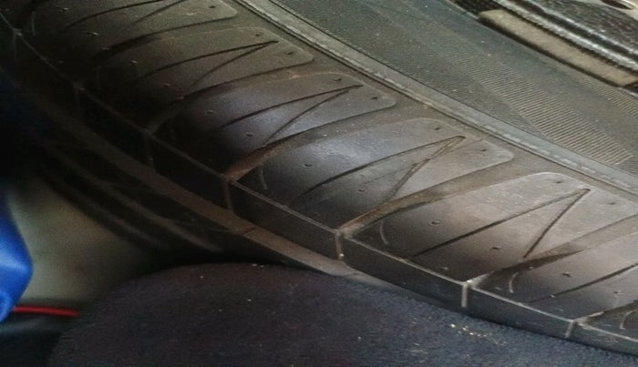 2018 Maruti Vitara Brezza ZDI AMT, Diesel, Automatic, 79,212 km, tyre