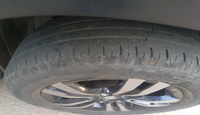 2018 Maruti Vitara Brezza ZDI AMT, Diesel, Automatic, 79,212 km, tyre