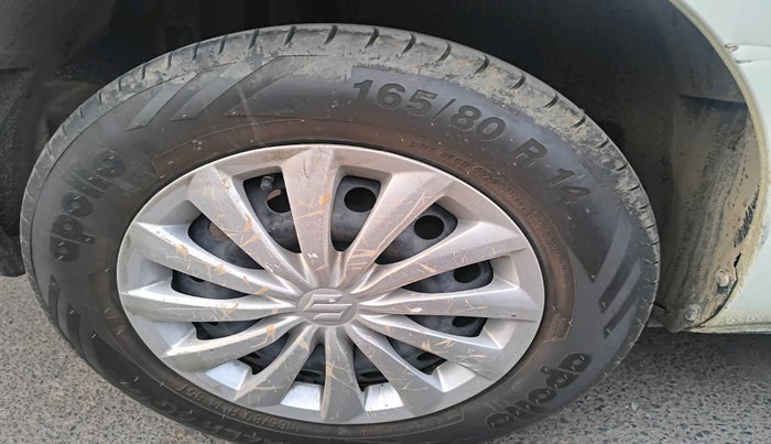 2016 Maruti Swift Dzire VDI, Diesel, Manual, 80,532 km, tyre