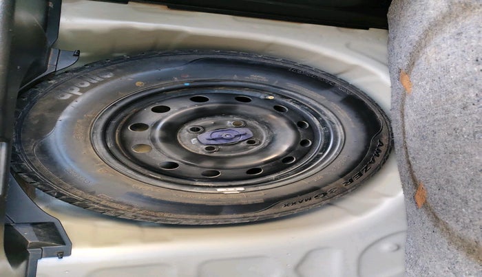 2018 Maruti Swift VXI, Petrol, Manual, 91,373 km, tyre