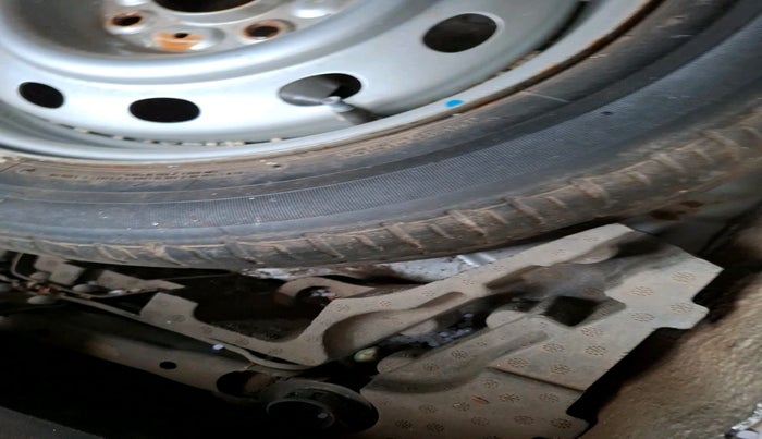 2017 Tata TIGOR XZ (O) DIESEL, Diesel, Manual, 1,84,323 km, tyre