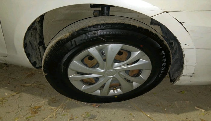 2013 Maruti Swift Dzire VDI, Diesel, Manual, 1,06,556 km, tyre