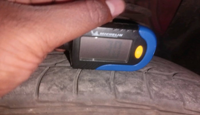 2017 Maruti Vitara Brezza VDI (O), Diesel, Manual, 99,171 km, tyre