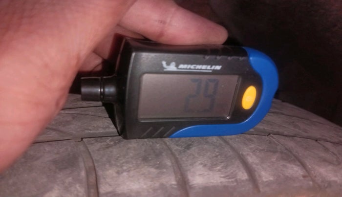 2017 Maruti Vitara Brezza VDI (O), Diesel, Manual, 99,171 km, tyre