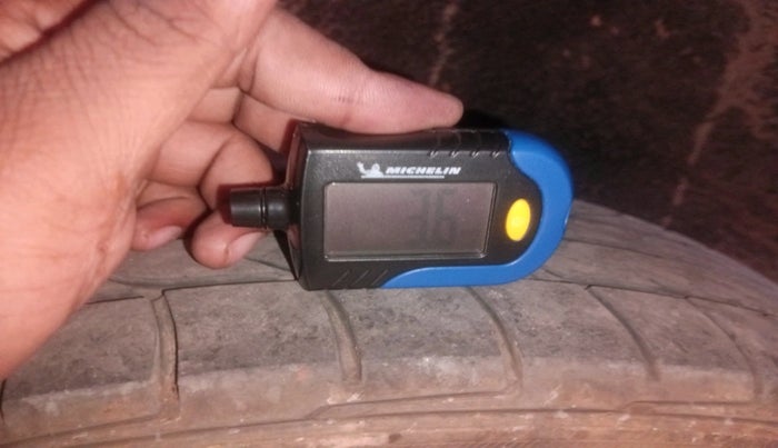 2017 Maruti Vitara Brezza VDI (O), Diesel, Manual, 99,171 km, tyre