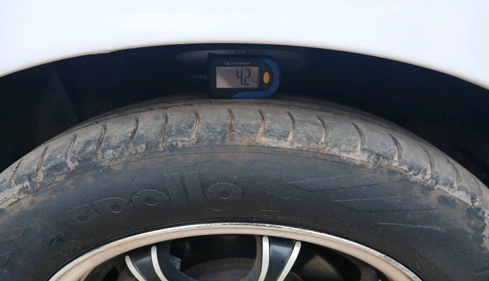 2013 Chevrolet Sail UVA 1.3 LS ABS, Diesel, Manual, 40,000 km, tyre