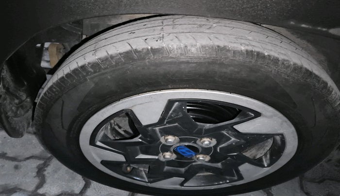 2023 Hyundai EXTER SX 1.2 CNG MT, Petrol, Manual, 49,325 km, tyre