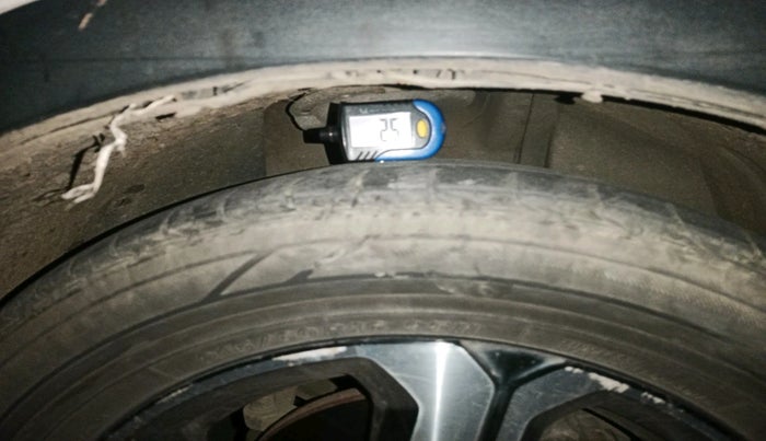 2022 Tata NEXON XZA PLUS DIESEL, Diesel, Automatic, 1,78,188 km, tyre