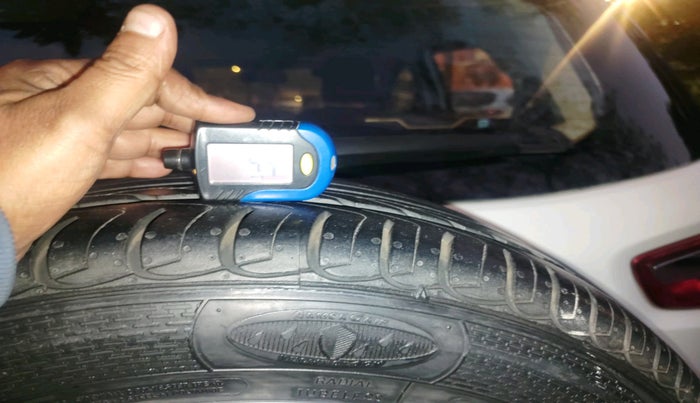 2019 Ford Ecosport TITANIUM + 1.5L PETROL AT, Petrol, Automatic, 57,984 km, tyre