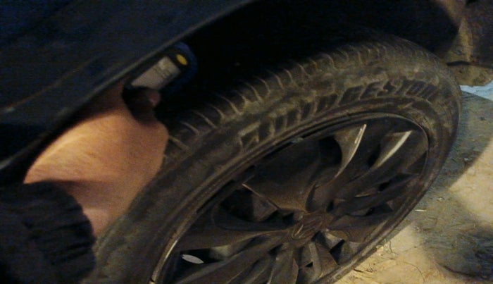 2019 Maruti IGNIS DELTA 1.2, Petrol, Manual, 1,43,399 km, tyre