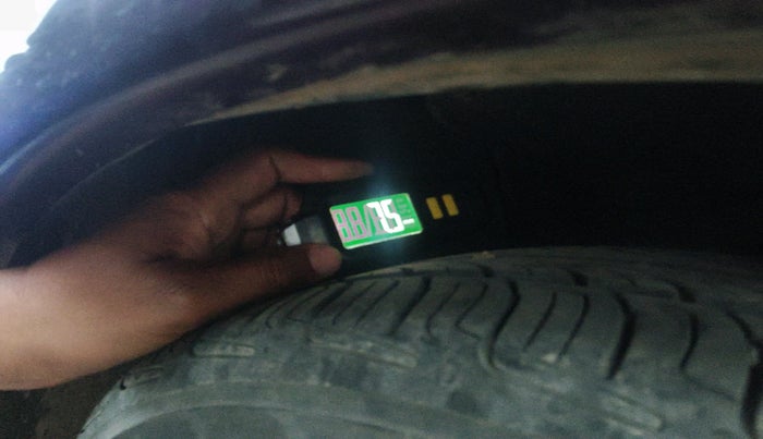 2011 Tata Indigo ECS LX CR4, Diesel, Manual, 1,64,721 km, tyre