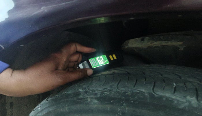 2011 Tata Indigo ECS LX CR4, Diesel, Manual, 1,64,721 km, tyre