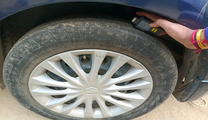 2017 Maruti Ciaz DELTA DIESEL 1.3, Diesel, Manual, 1,42,402 km, tyre