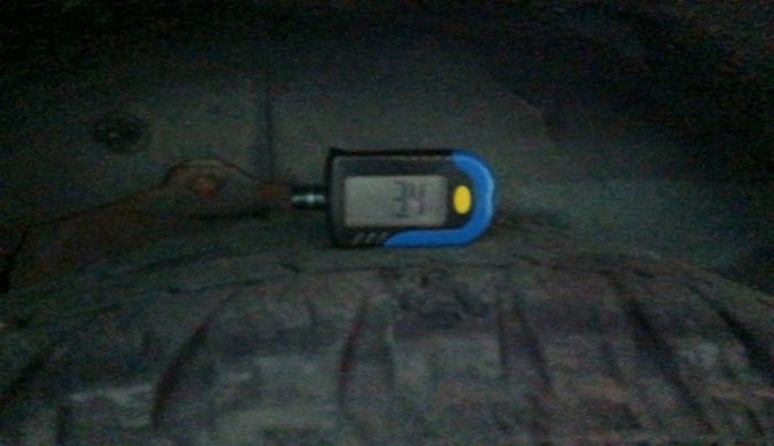 2012 Mahindra XUV500 W8, Diesel, Manual, 82,383 km, tyre