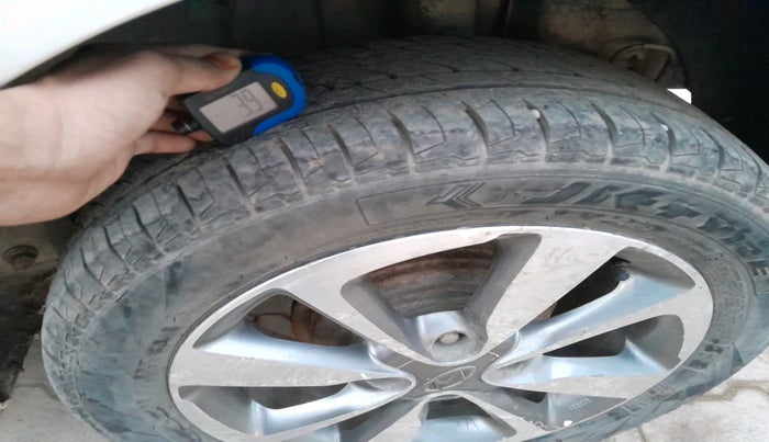 2015 Hyundai Elite i20 ASTA 1.2, Petrol, Manual, 81,077 km, tyre