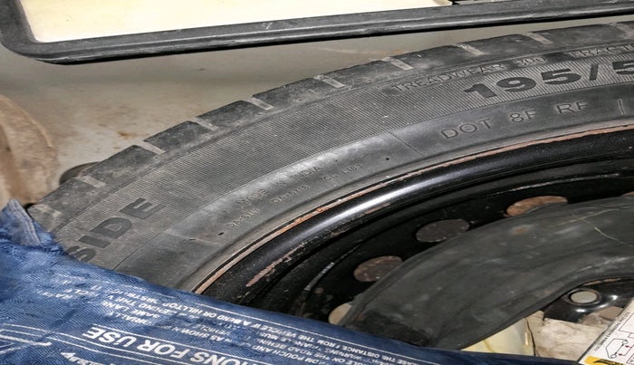 2015 Hyundai Elite i20 ASTA 1.2, Petrol, Manual, 81,077 km, tyre