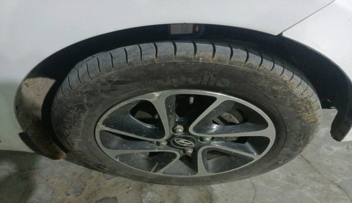 2018 Hyundai Grand i10 ASTA U2 1.2 CRDI, Diesel, Manual, 84,378 km, tyre