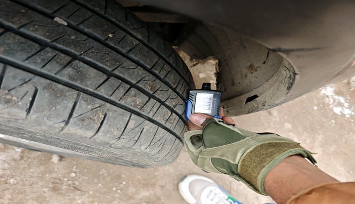 2019 Mahindra XUV300 W6 1.5 DIESEL, Diesel, Manual, 83,689 km, tyre