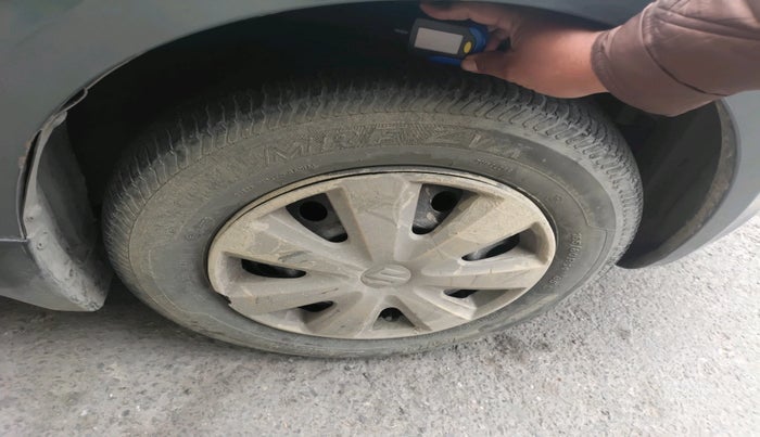 2011 Maruti Swift Dzire VXI, Petrol, Manual, 1,28,566 km, tyre