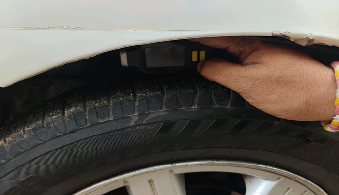 2012 Chevrolet Beat LT DIESEL, Diesel, Manual, 1,53,991 km, tyre