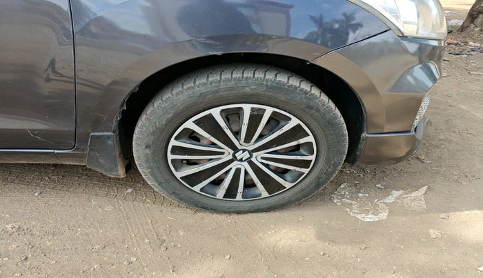 2017 Maruti Ertiga VXI CNG, Petrol, Manual, 88,330 km, tyre