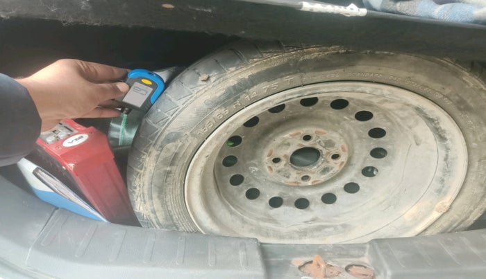 2011 Maruti Wagon R 1.0 VXI, Petrol, Manual, 1,25,957 km, tyre