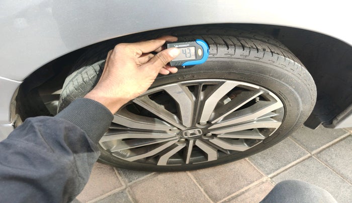 2018 Honda City 1.5L I-VTEC VX CVT, Petrol, Automatic, 37,136 km, tyre